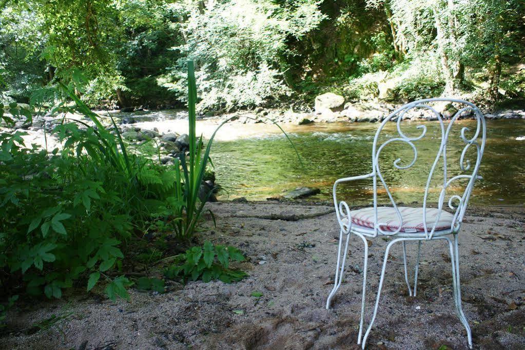 Moulin Des Templiers Hotel & Spa Pontaubert Exterior photo